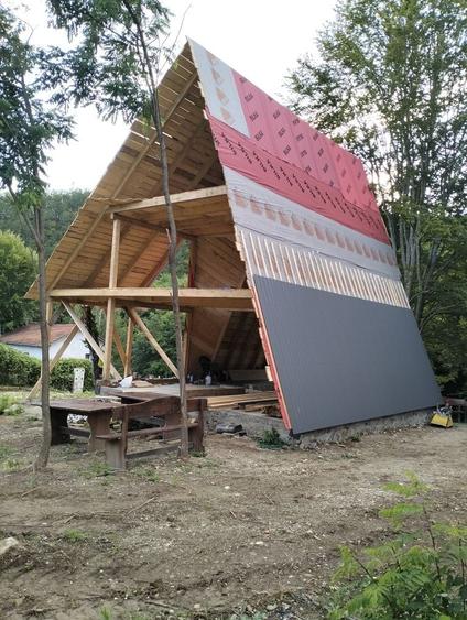 Casă cu 4 camere în Exterior Vest