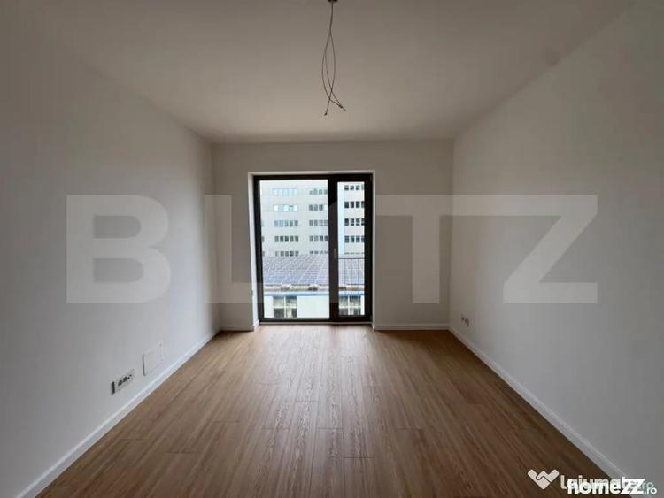 Apartament cu 2 camere semidecomandat în Semicentral