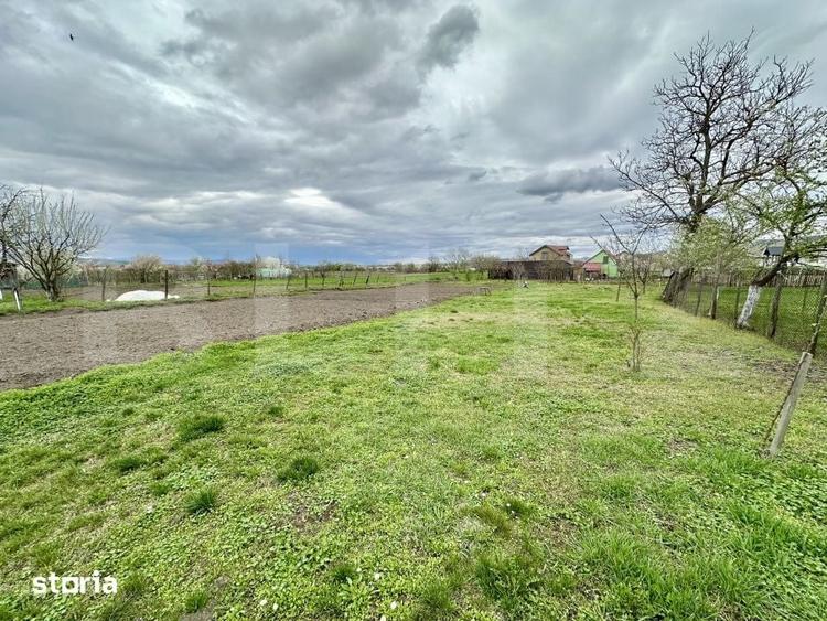 Casă cu 3 camere cu Teren 2769 Mp în Sântimbru