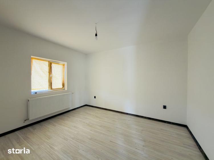 Duplex despartit prin camera tehnica, 3 camere - Beregsau Mare - 12