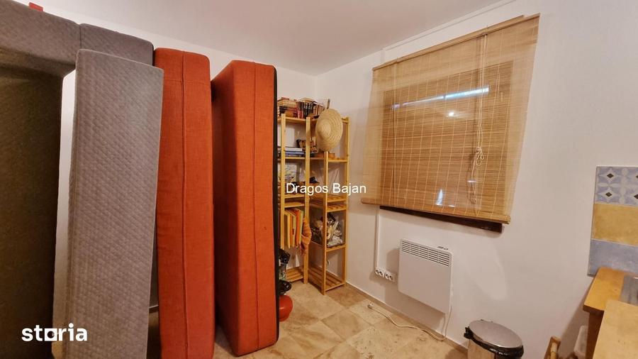 Casă cu 2 camere cu Teren 500 Mp în Limanu