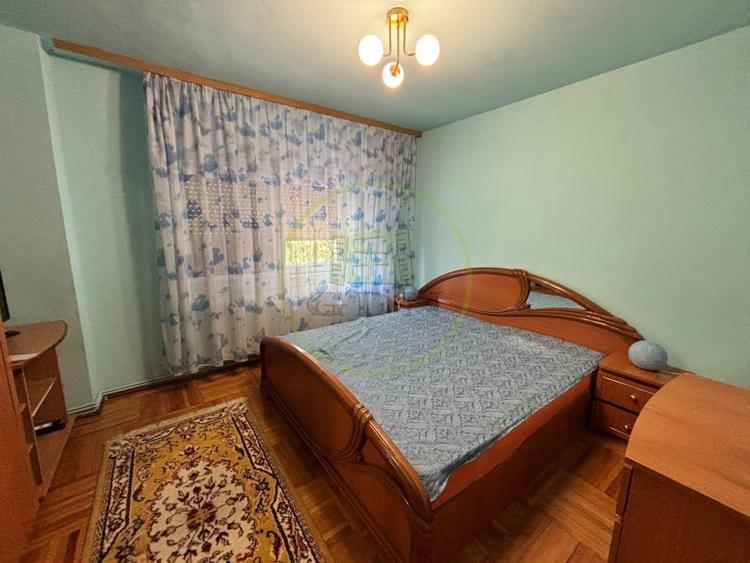 Apartament cu 3 camere decomandat, mobilat în George Enescu