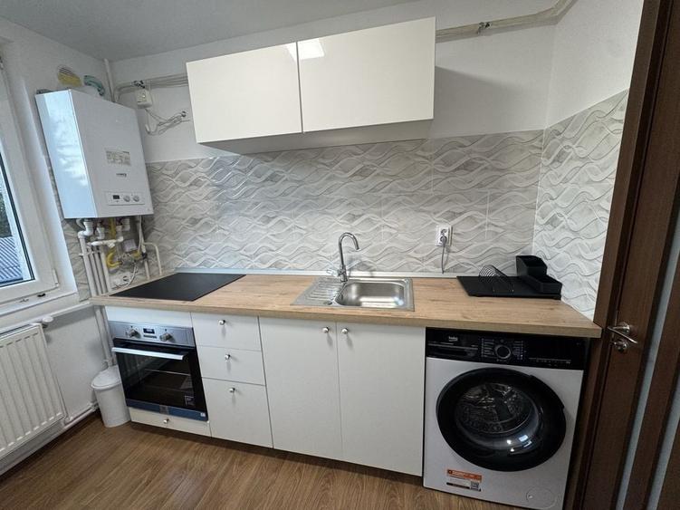 Apartament cu 2 camere decomandat în Ultracentral