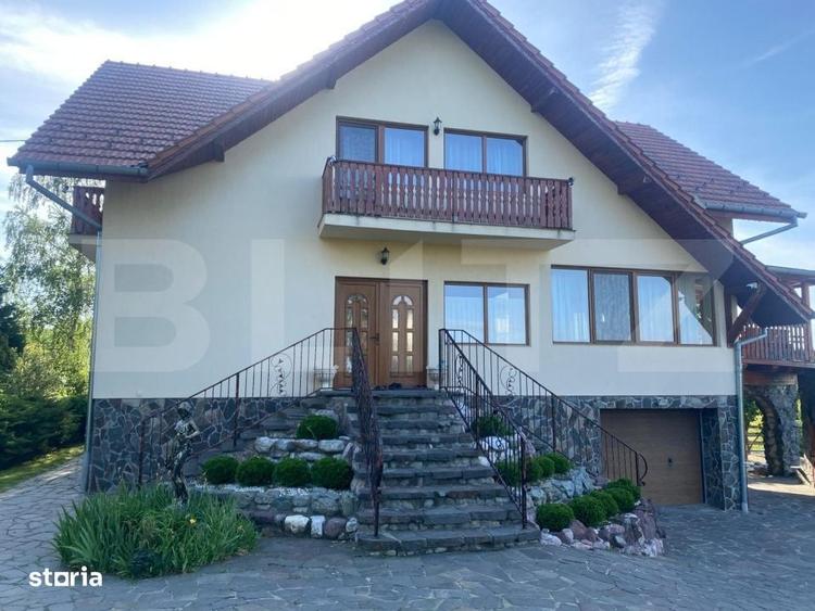 Casă cu 4 camere în Sărătura