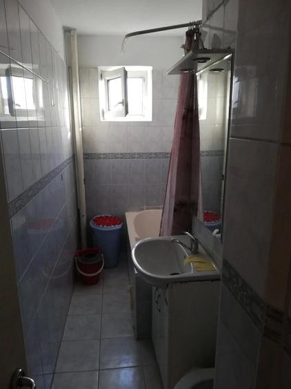 Apartament cu 2 camere semidecomandat în Șagului