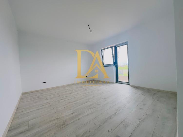 Casă cu 4 camere cu Canalizare în Bolintin-Deal