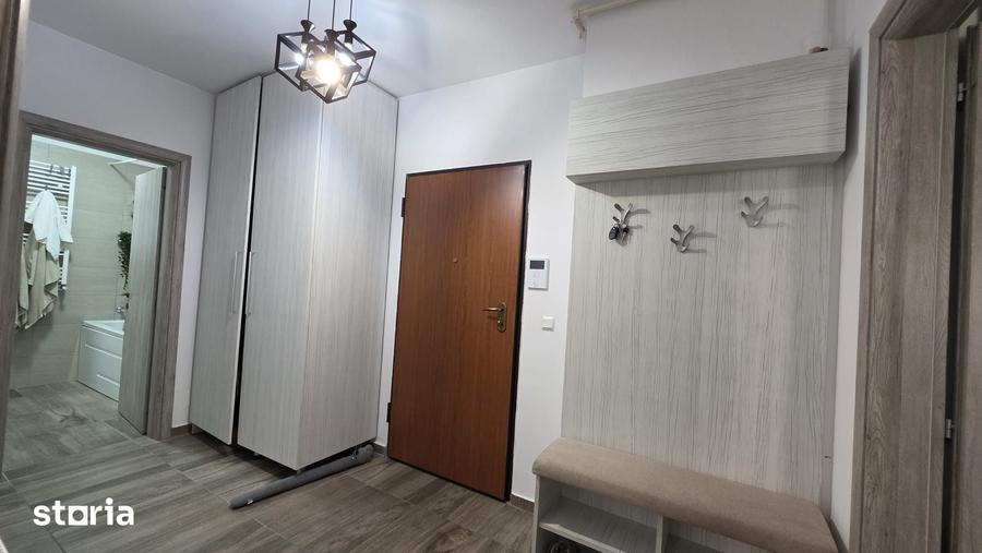 Apartament cu 2 camere decomandat în Exterior Vest