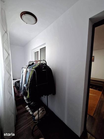 Casă cu 4 camere cu Teren 1070 Mp în Central