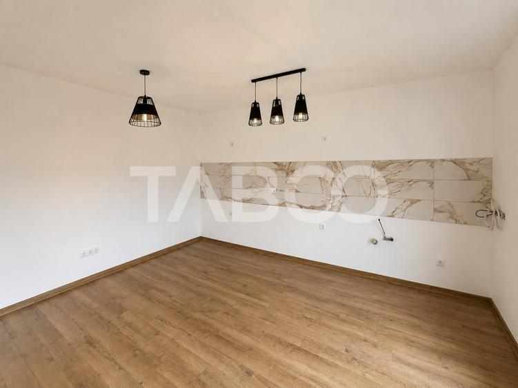 Duplex cu 3 camere cu Canalizare în Tălmaciu