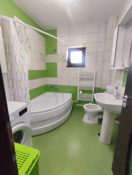 Apartament cu 2 camere decomandat în Valea Lupului