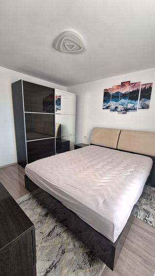 Apartament cu 2 camere semidecomandat în Unirii