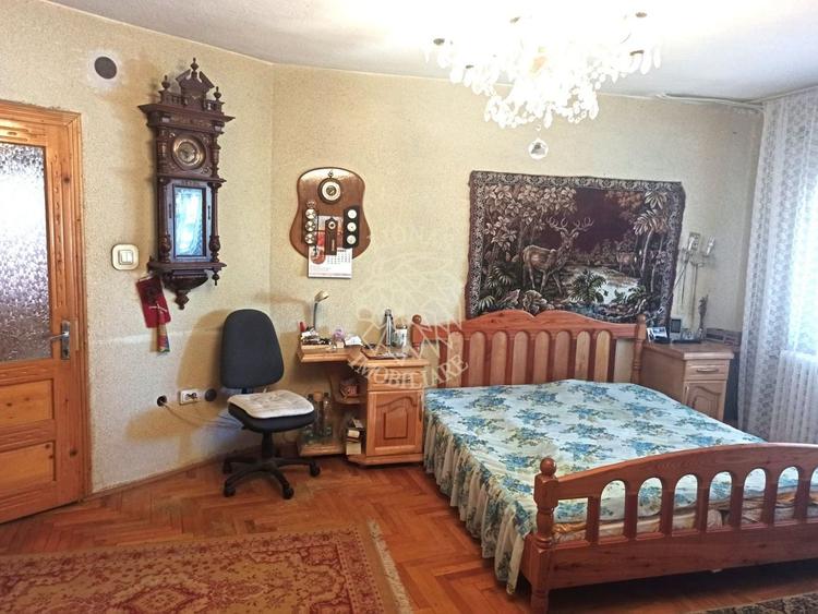 Apartament cu 4 camere decomandat, mobilat în Est