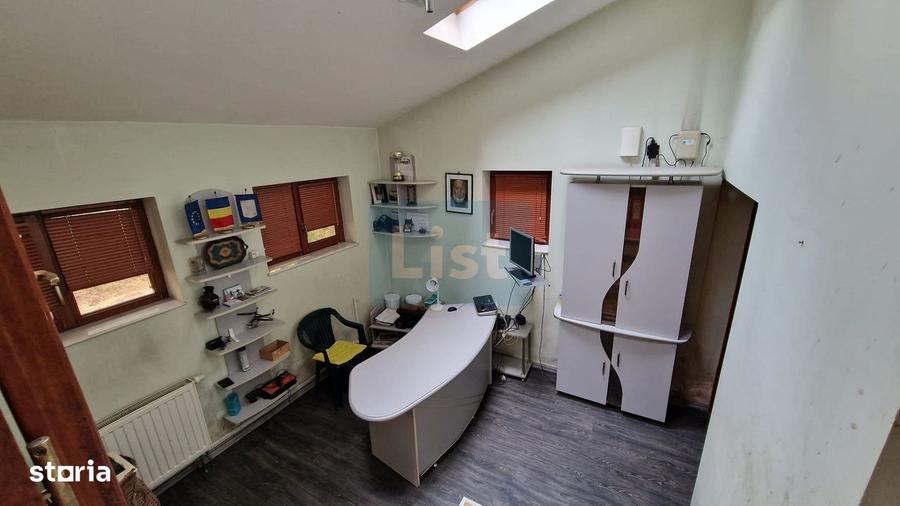 Casă cu 3 camere în Firiza