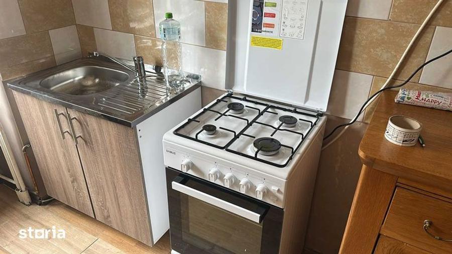 Inchiriez apartament doua camere tip D - 1
