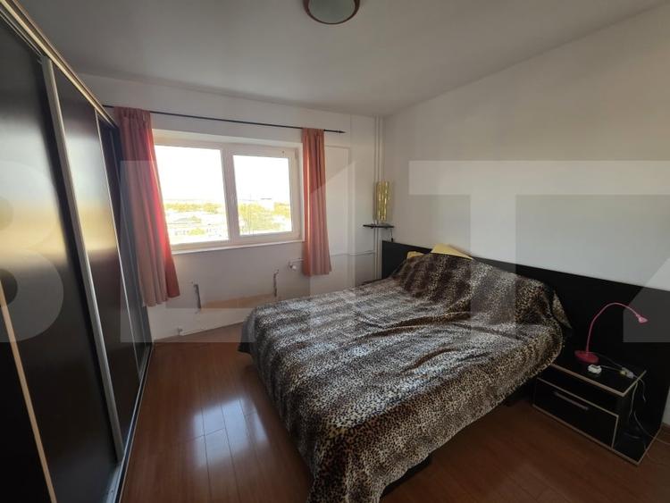 Apartament cu 2 camere decomandat, mobilat în Republicii