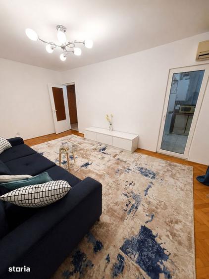 Apartament cu 2 camere decomandat, mobilat în Soarelui