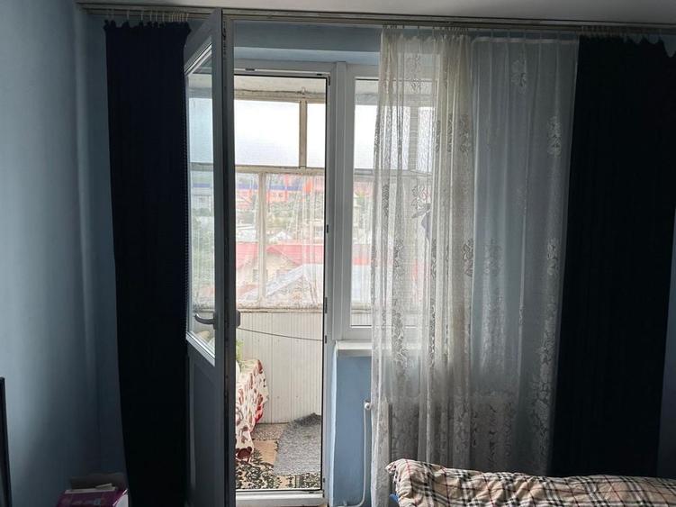 Apartament cu 2 camere decomandat în Precista