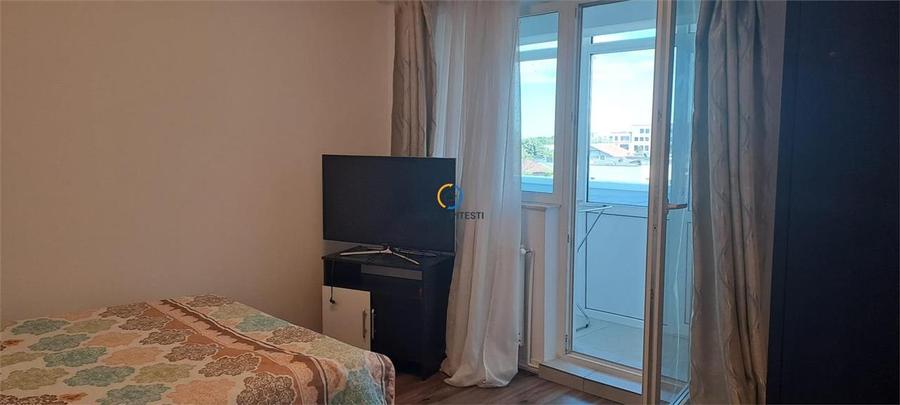 Apartament cu 2 camere decomandat, mobilat în Ultracentral