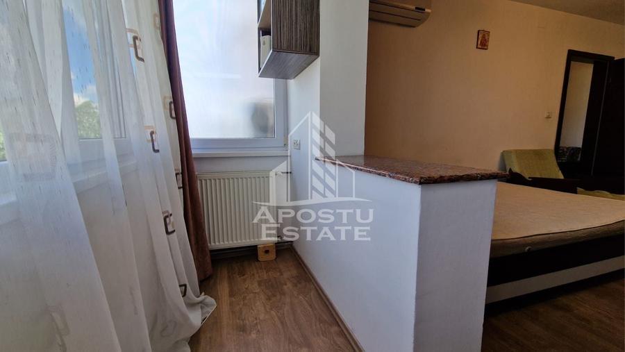 Garsonieră decomandată în Buziașului
