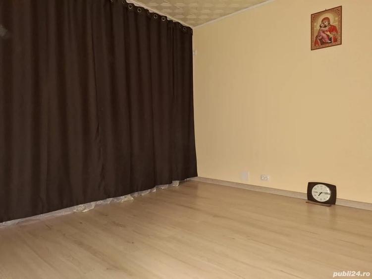 Garsonieră decomandată în Slătioarele
