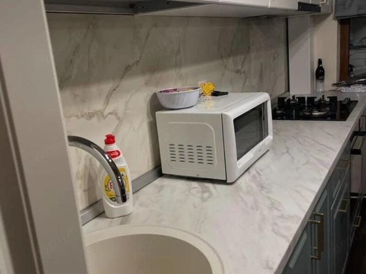 Garsonieră decomandată în Valea Oltului