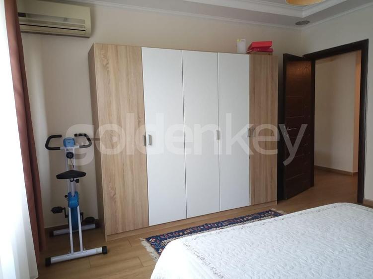 Apartament cu 3 camere decomandat, mobilat în Pipera