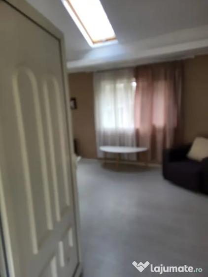 Casă cu 3 camere în Central