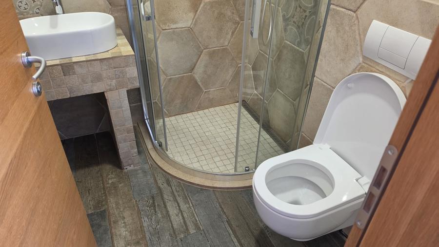 Apartament cu 2 camere decomandat în Centrul Istoric