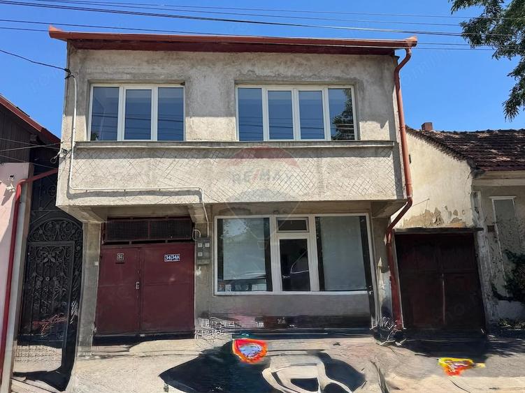 Casă cu 3 camere cu Teren 60 Mp în Central