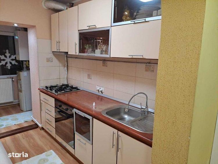 Apartament cu 2 camere decomandat în Micro 16