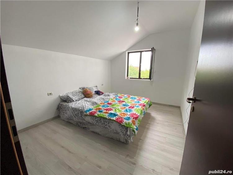 Casă cu 3 camere cu Teren 210 Mp în Moșnița Veche