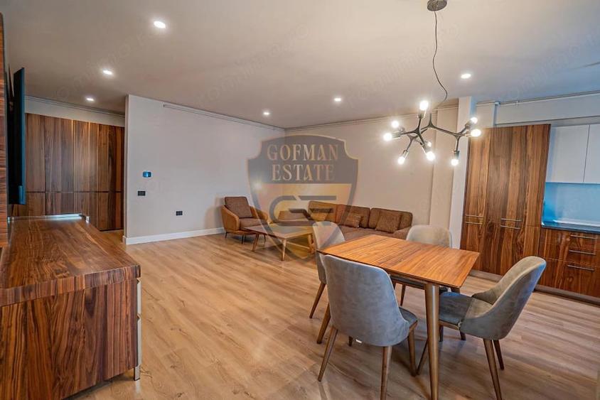 Apartament cu 2 camere decomandat în Universitate