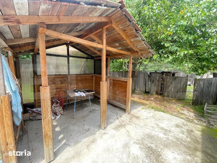 Casă cu 3 camere cu Teren 880 Mp în Bucovăț