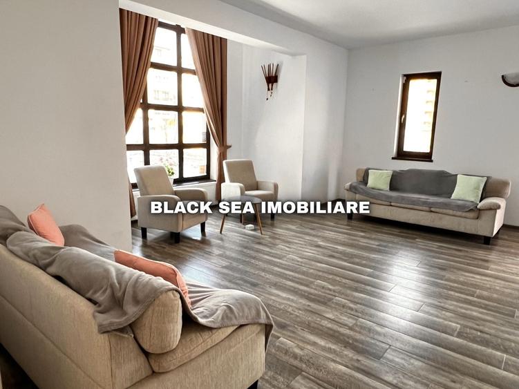 Casă cu 5 camere cu Canalizare în Nord