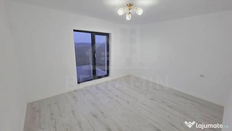 Casă cu 1 camere cu Teren 412 Mp în Central
