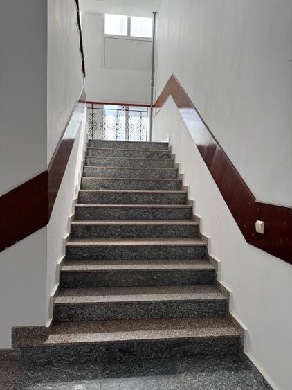 Birou, de 21 mp, în Astra