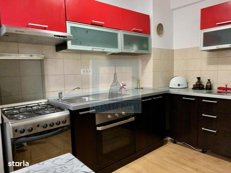 Casă cu 8 camere cu Canalizare în Sânpetru