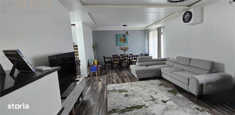 Casă cu 4 camere în Viișoara
