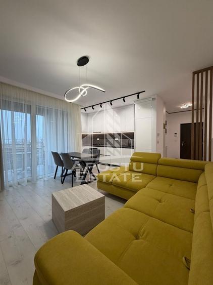 Apartament cu 3 camere semidecomandat, mobilat în Aradului