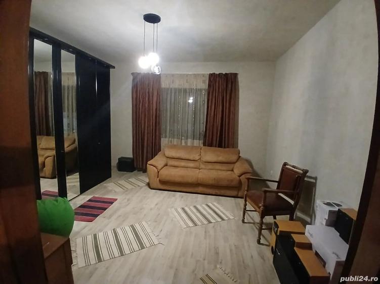 Casă cu Teren 2971 Mp în Santăul Mare