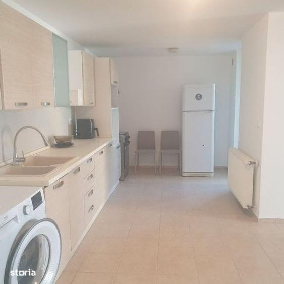 Apartament cu 2 camere semidecomandat, mobilat în Colentina