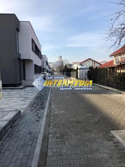 Casă cu 3 camere cu Teren 205 Mp în Ultracentral