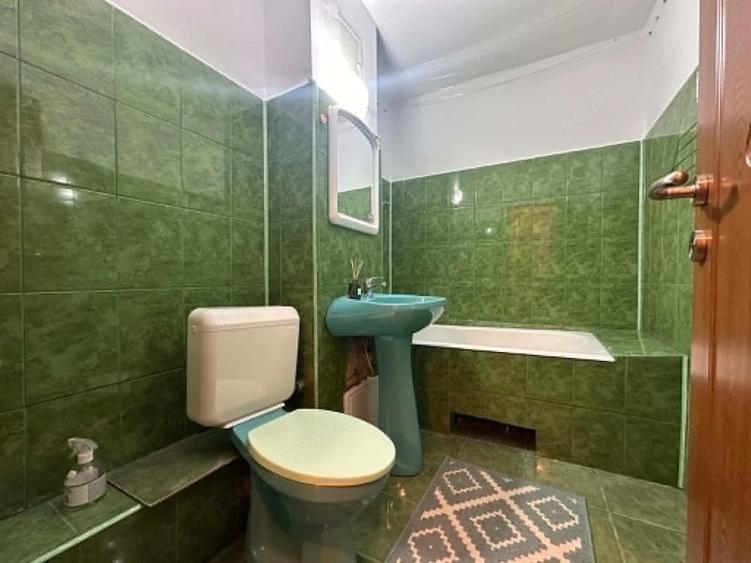 Apartament cu 2 camere decomandat în Lipovei