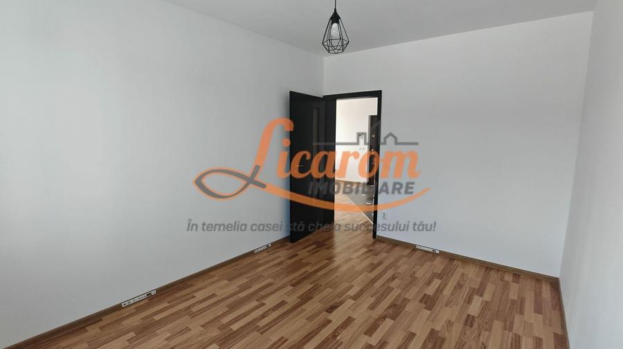 Apartament cu 3 camere decomandat, mobilat în Primăverii