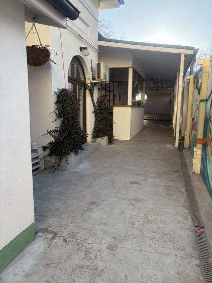 Casă cu 4 camere cu Teren 288 Mp în Exterior Vest