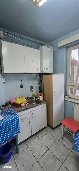 Apartament cu 3 camere în Terezian