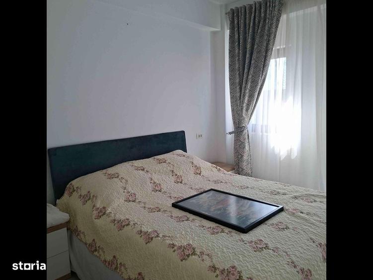 Apartament cu 3 camere în Calea Severinului