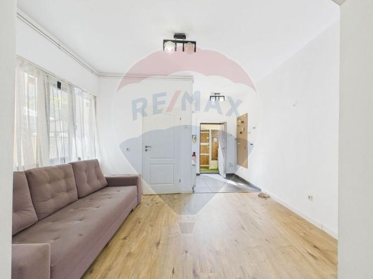 Casă cu 3 camere cu Teren 87 Mp în Basarab