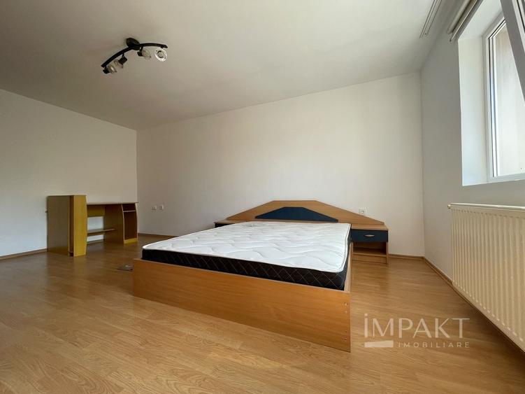 Apartament cu 2 camere, mobilat în Zorilor