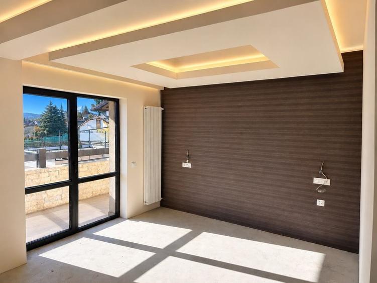 Casă individuală cu 16 camere cu Canalizare în Central